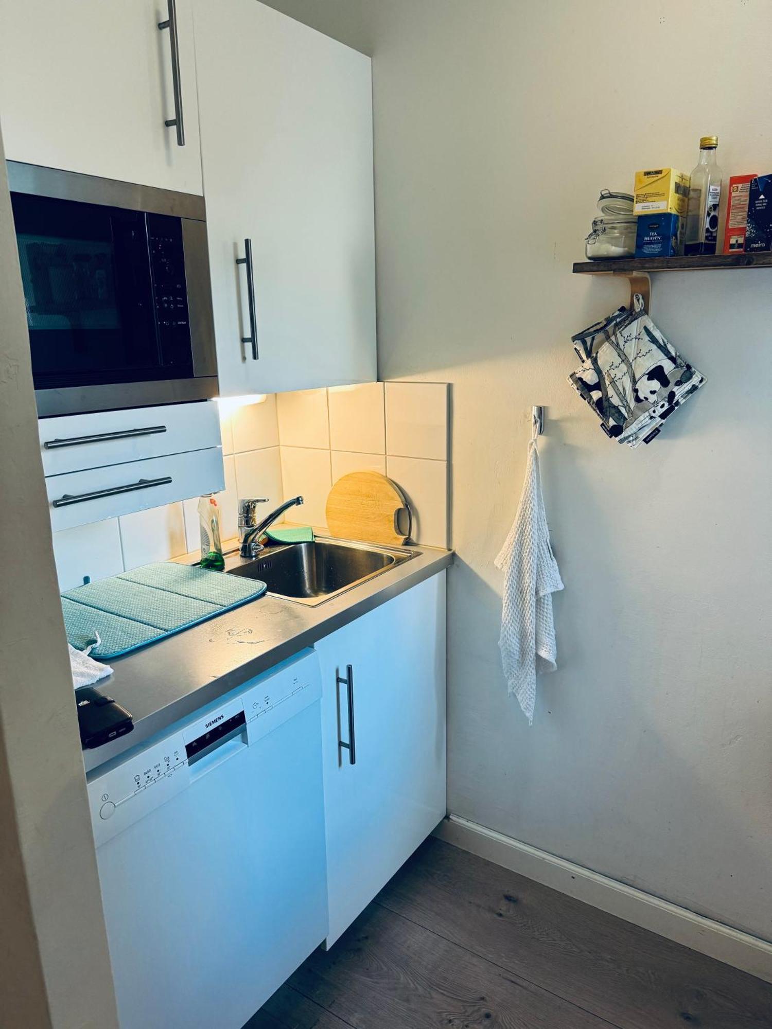Lovely Apartment, Vuorimiehenkatu 31 Хелзинки Екстериор снимка